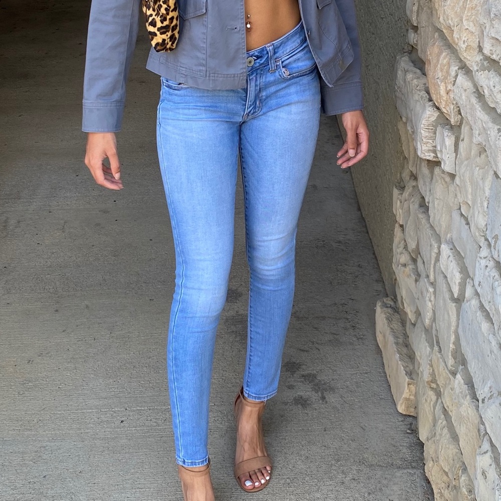 American Eagle Super Stretch Jegging